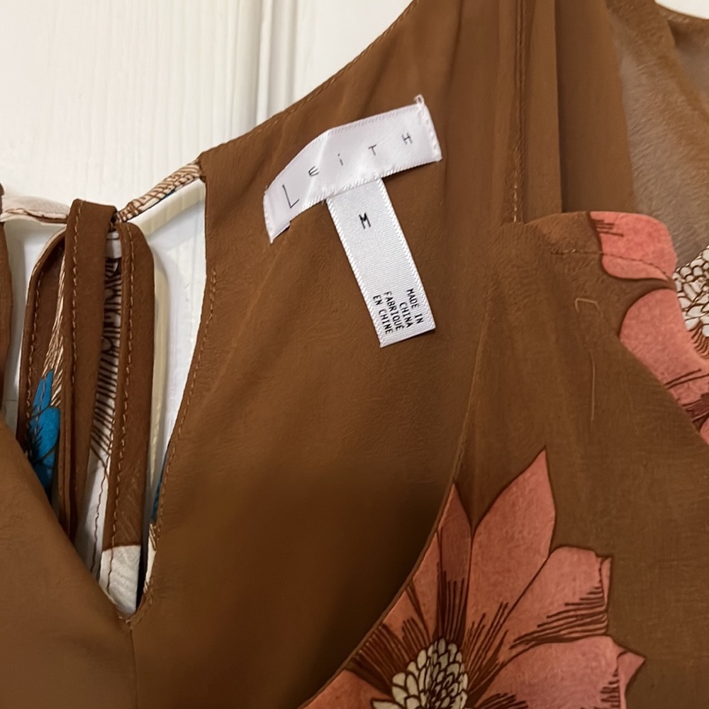Boho Flower Tunic - Picture 4 of 6